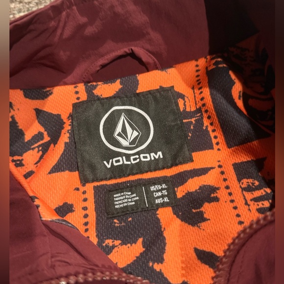 Volcom Maroon Zip Up Jacket - Picture 5 of 7